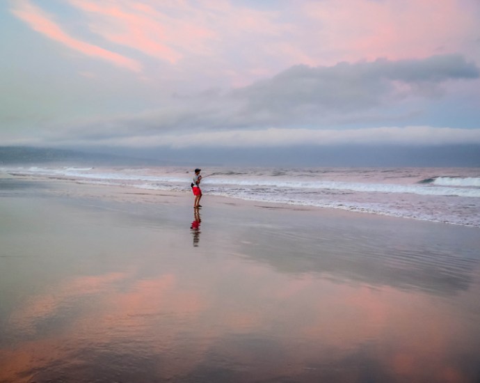 love the morning light and reflections in his shot. Photo by Al Q